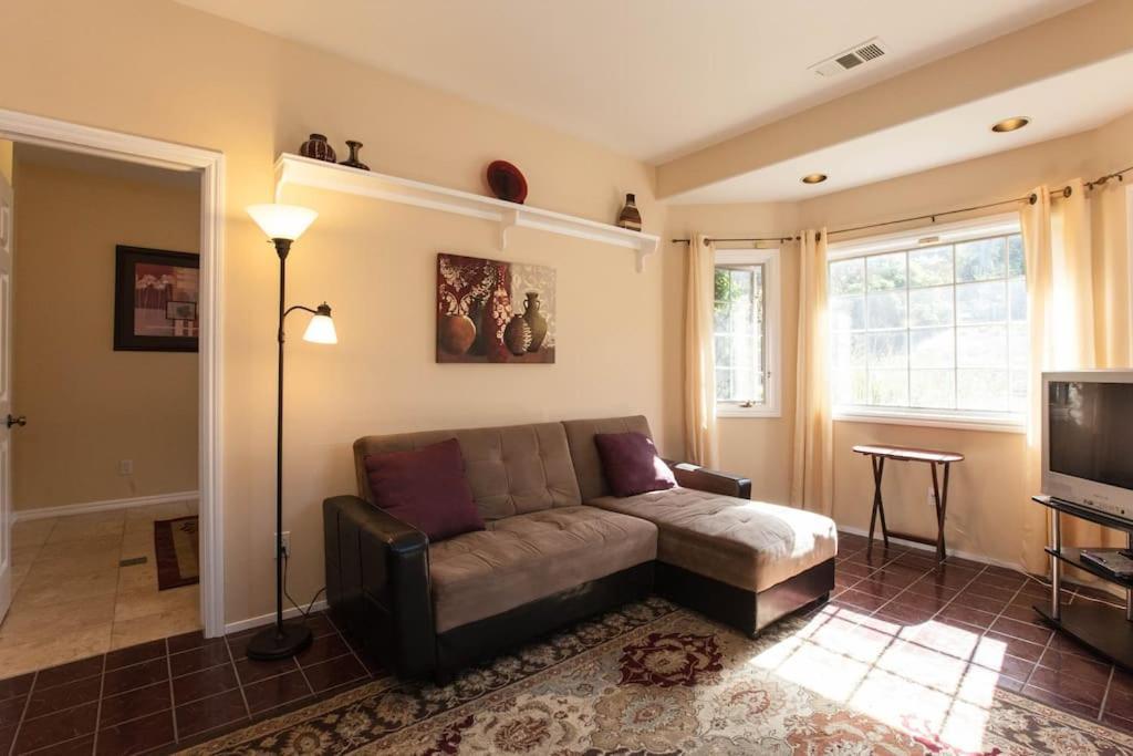 Castlegate Guest Apartment Vista Bagian luar foto