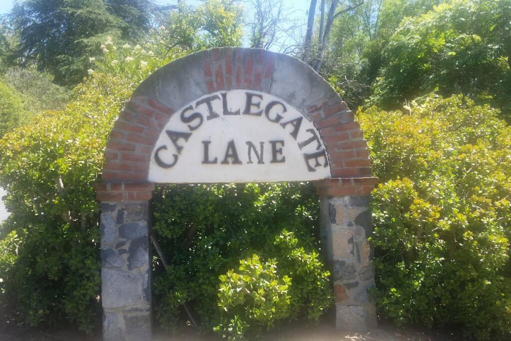 Castlegate Guest Apartment Vista Bagian luar foto